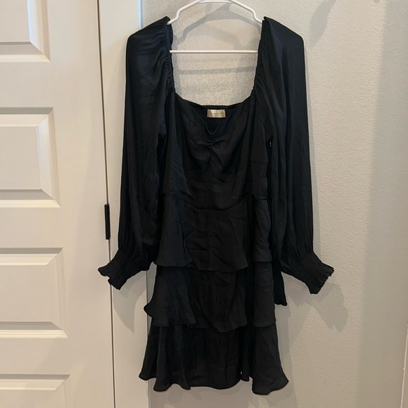 EUC Altar’d State Brand Layered Ruffle Long Sleeve Black Dress LBD Size XL - Picture 2 of 14